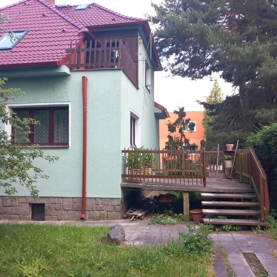 Apartment In The City Of Pilsen Bozkov المظهر الخارجي الصورة